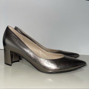 Marc Fisher Pewter Metallic Leather Heels size 8.5